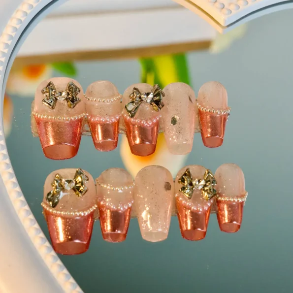 The Mirror Princess Short Nails