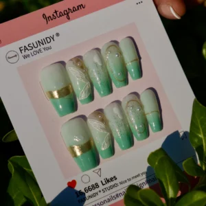 Gilt Shell Long Press On Nails, handmade by Fasunidy, green square 3d nails, fresh ongles