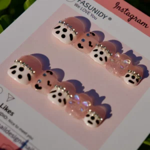 Dairy Cow Short Press On Nails, handmade by Fasunidy, 3d nails, round,