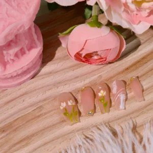 Bashful Tulips Medium Press On Nails, handmade by Fasunidy, spring flower nails