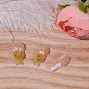 Bashful Tulips Medium Press On Nails, handmade by Fasunidy, spring flower nails