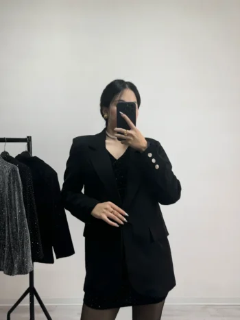Black Oversize Blazer